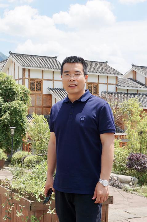 http://wenfa.ysu.edu.cn/__local/C/AE/84/146D339963AD93145568BC54D06_7042002D_FA9C.jpg